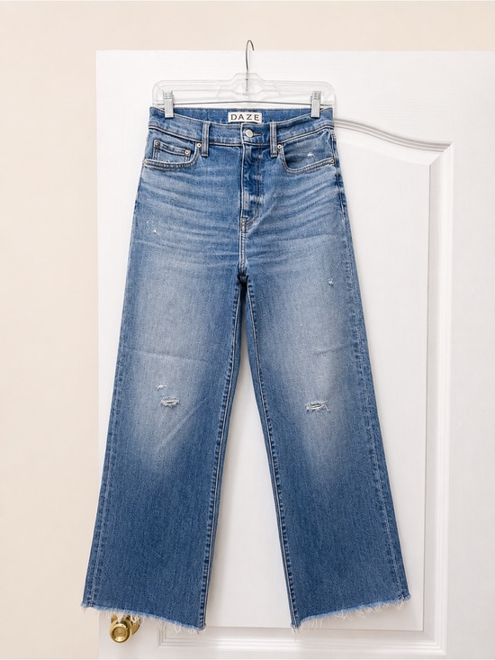 Daze Denim - DAZE Daily Driver High Rise Straight Jeans 26 Hug Stretch Denim Vintage Wash